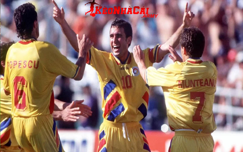 3 hagi Những huyền thoại nào đã thi đấu tại Liga I Romania?